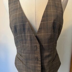 New York & Company Brown Plaid Women's Vest
